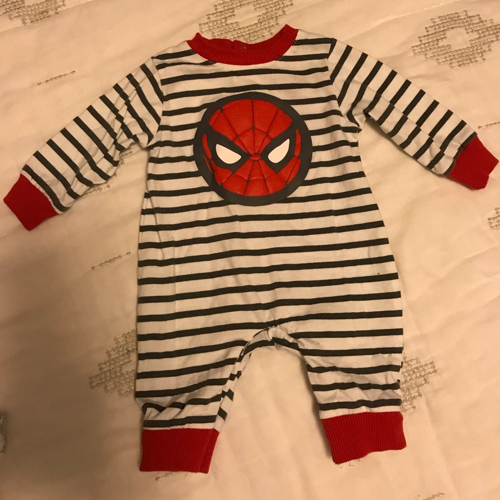 Spiderman outfit